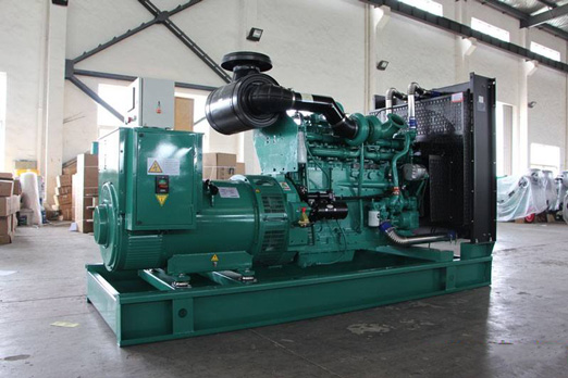 霍林郭勒320kw康明斯柴油发电车出租_COPY_COPY